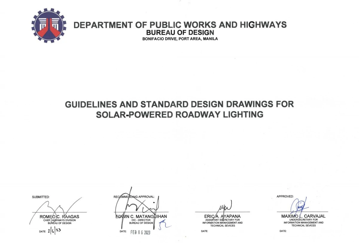 • Solar panel, battery and LED luminaire components for a standalone solar street light • Solar panel, battery and LED luminaire components for a standalone solar street light